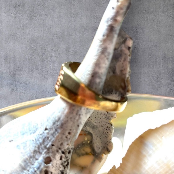 Twisted Silver Carved Peace Love Brass Ring 6 - Picture 3 of 10